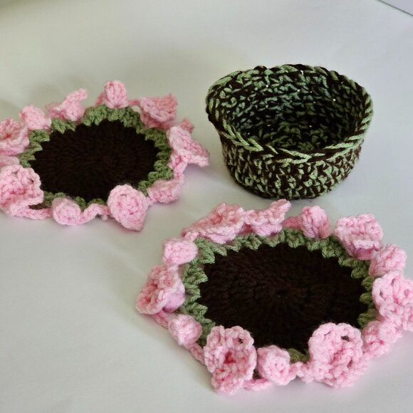 Basket of Flowers Crochet Coasters - Picture 2 of 6